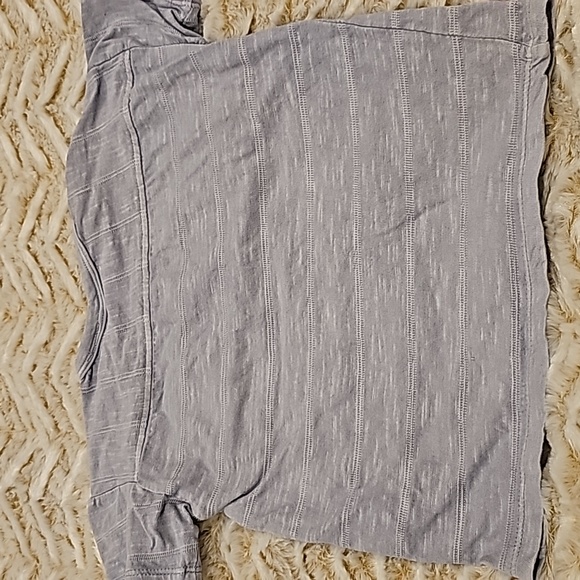 Zara tee shirt - Picture 6 of 6